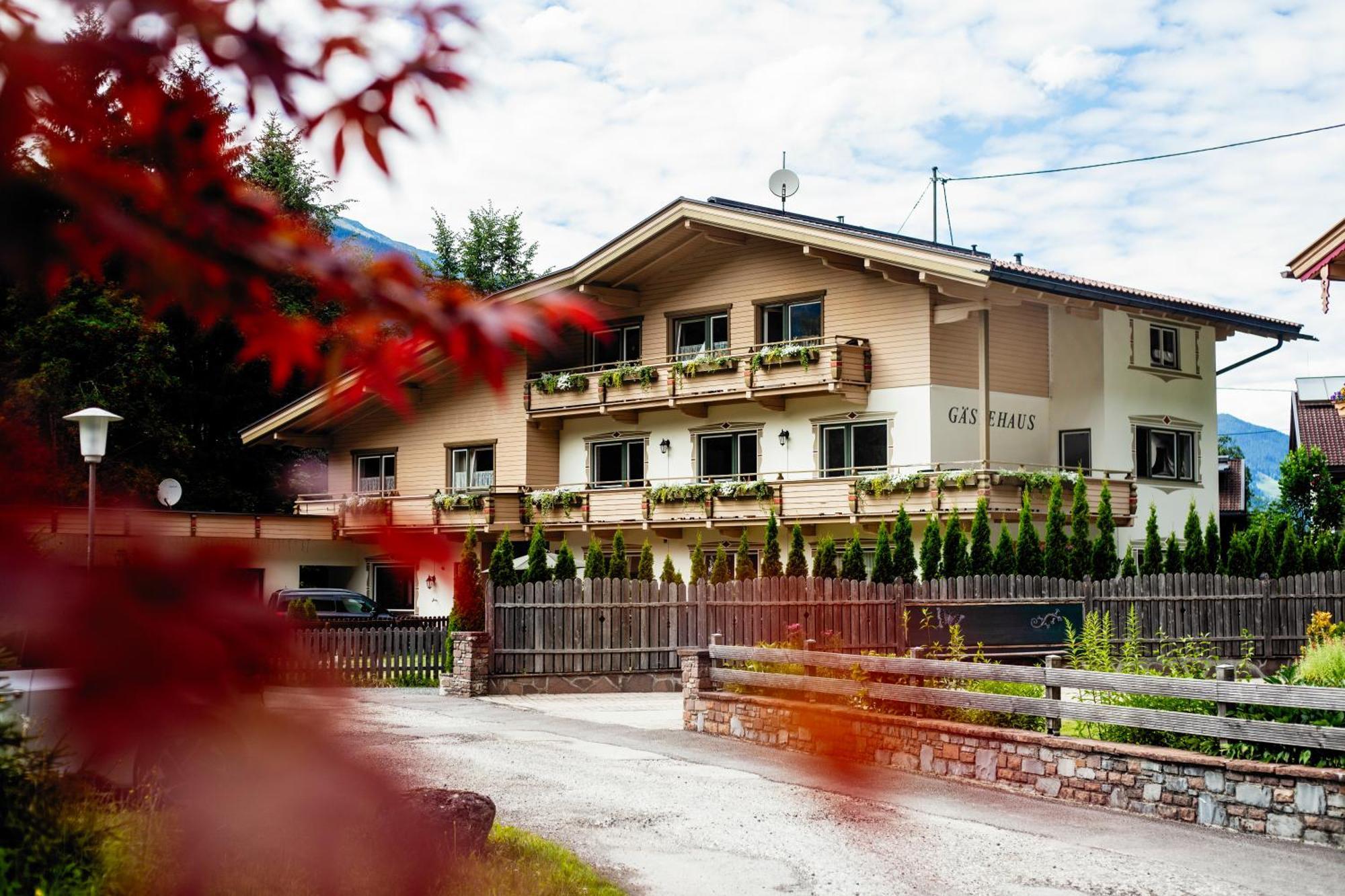 Pinetree Lodge Mayrhofen Luaran gambar